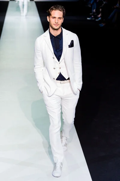 Look 54